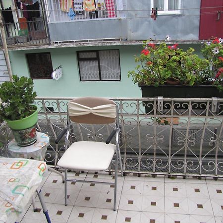 Apartment On Melashvili 24 Batumi Luaran gambar
