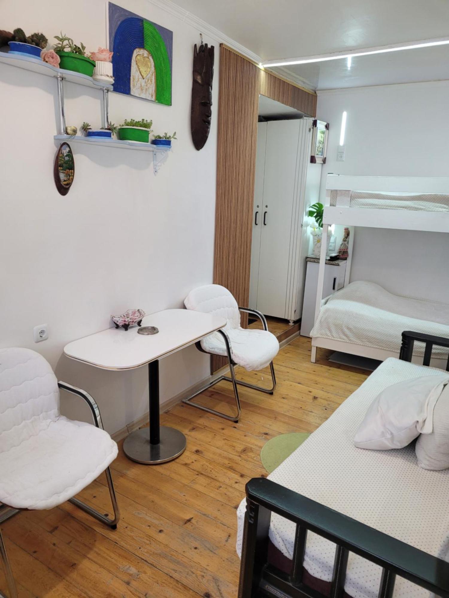 Apartment On Melashvili 24 Batumi Bilik gambar